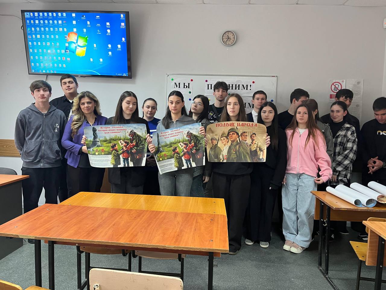 В преддверии Дня Победы в колледже проведена встреча с представителем Центра по противодействию экстремизму майором МВД  Мурашко Викторией Геннадьевной