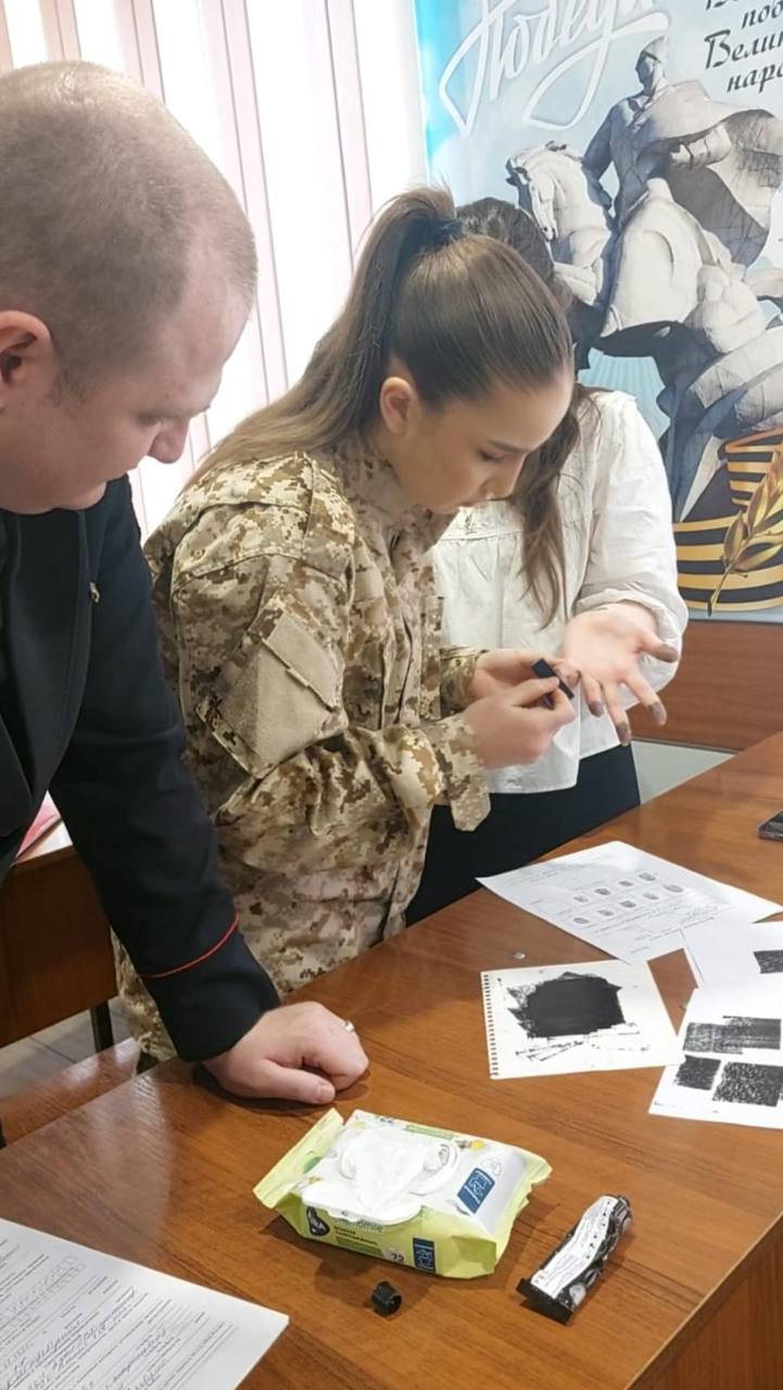 На Региональном этапе Чемпионата по профессиональному мастерству «Профессионалы» наша студента, блестяще справившись со всеми сложными заданиями Залина Голоева, к слову сказать, единственная девушка среди участников, заняла 2 место! 