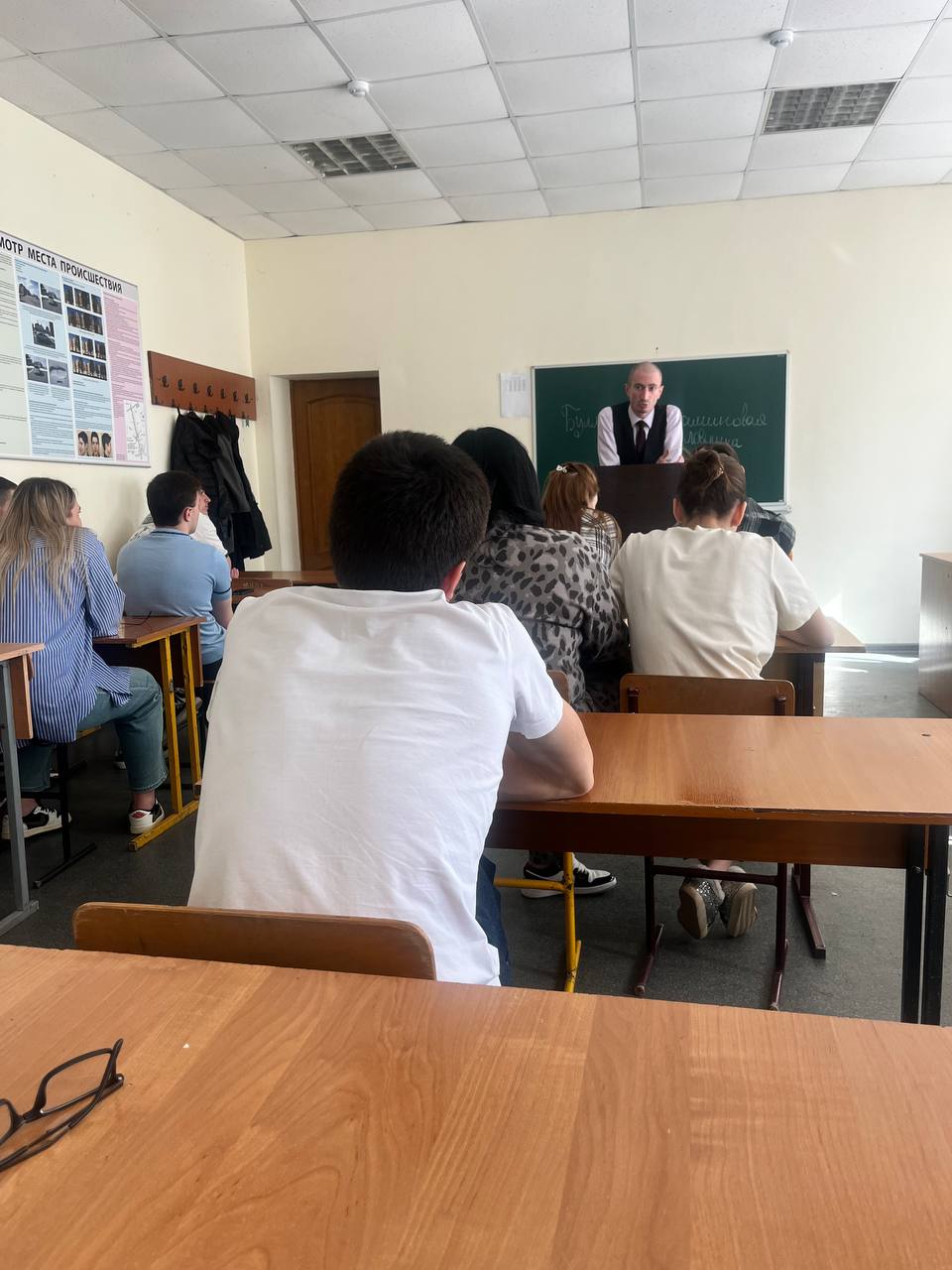 Преподавателем спецдисциплин Батыровым Тамерланом Станиславовичем был проведен открытый урок по вопросам профилактики травли (буллинг) в учебной среде.