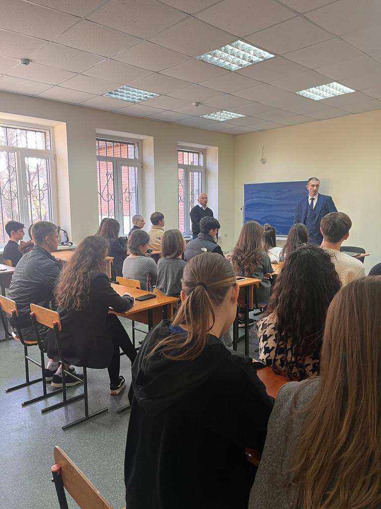 Во ВКЭП прошла лекция на тему « Противодействие вербовке в сети интернет».       